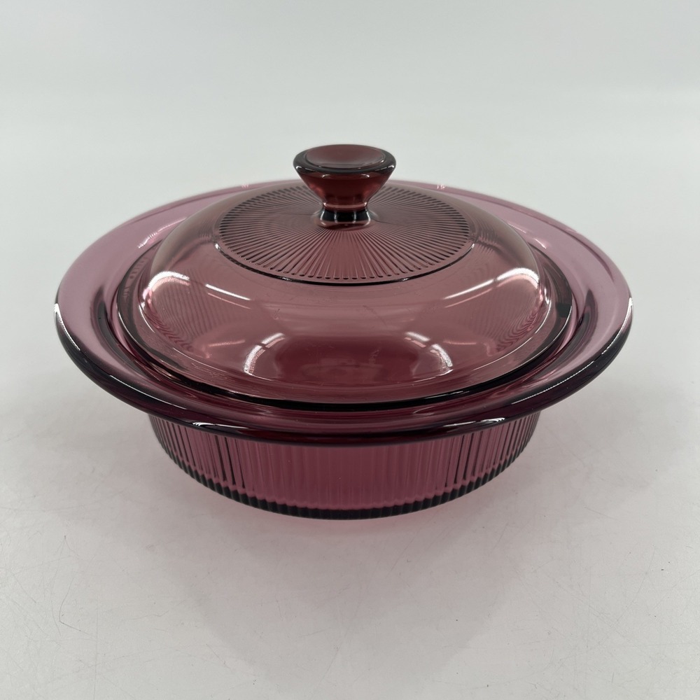 Vintage Corning Ware Cranberry Vision 24 oz Ribbed Casserole Dish Pyrex Lid USA